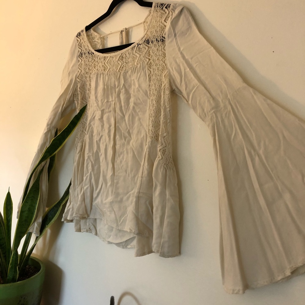 Bell sleeve flowy blouse